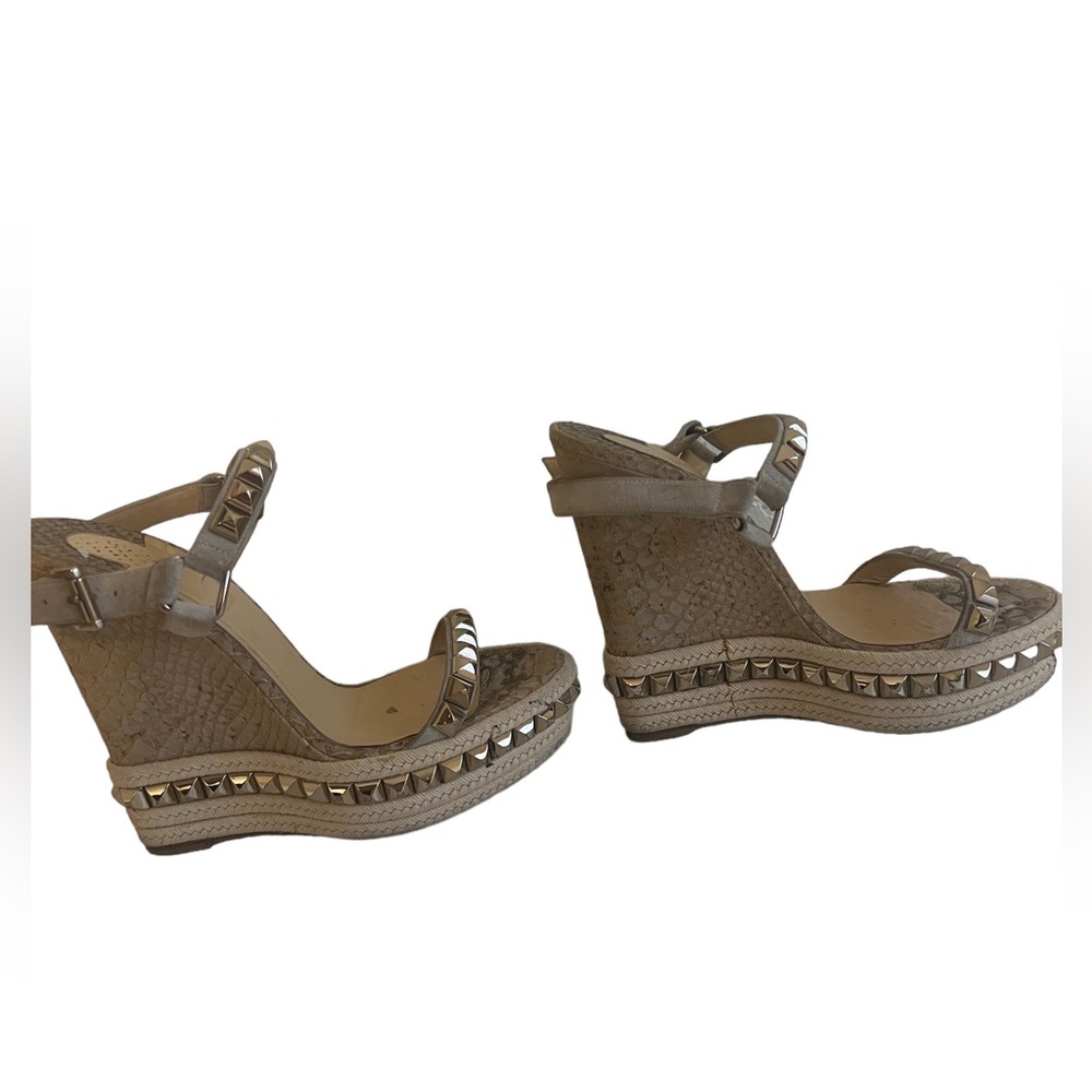 Christian Louboutin Cataclou sandal wedge beige